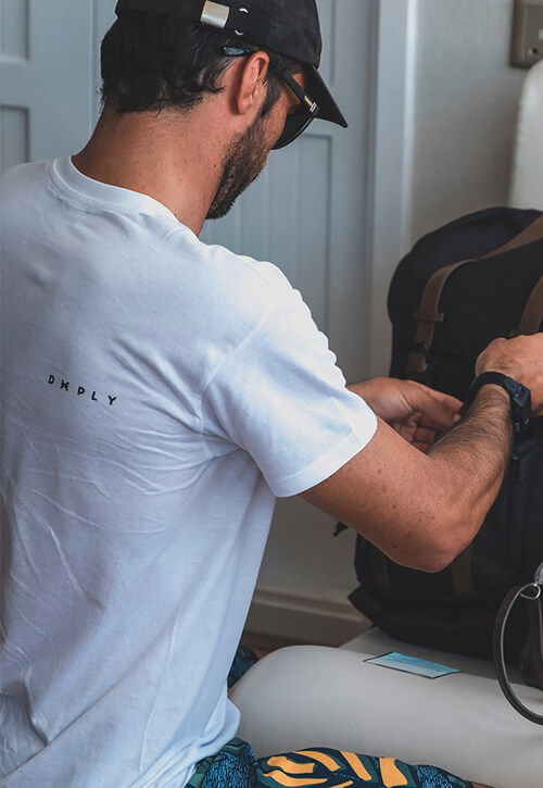 João Fonseca - Freelance Graphic Designer | Deeply