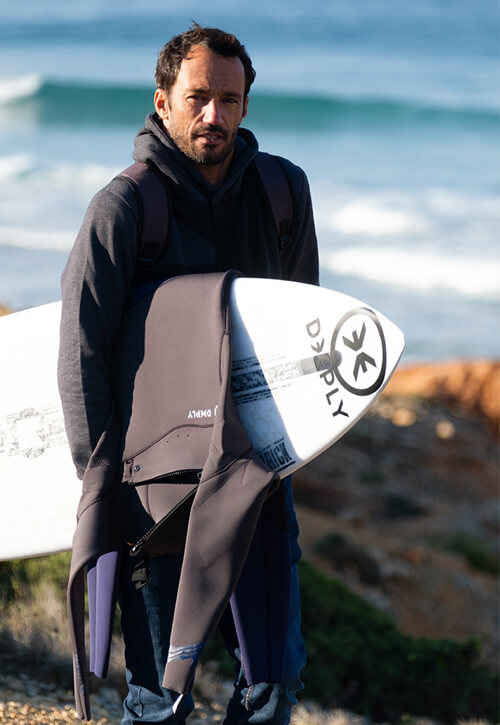 João Fonseca - Freelance Graphic Designer | Deeply